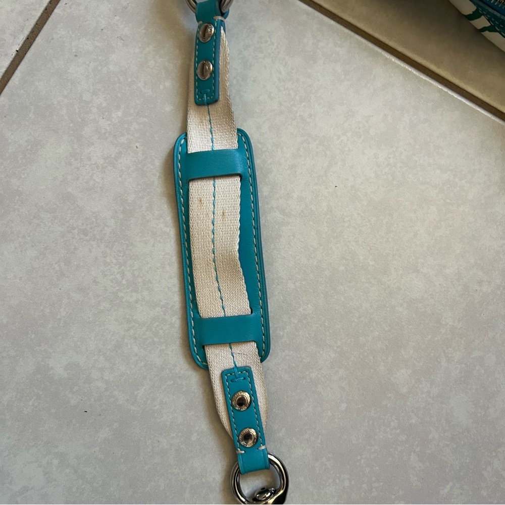 Coach Legacy Scribble Canvas Shoulder Bag with blue leather trim - Picture 3 of 9